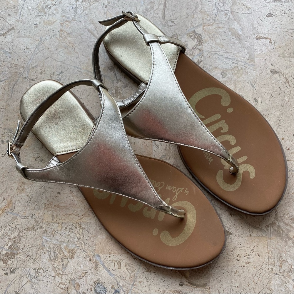 Circus by Sam Edelman Slingback Thong Metallic Gold Flat Cairo Size 8